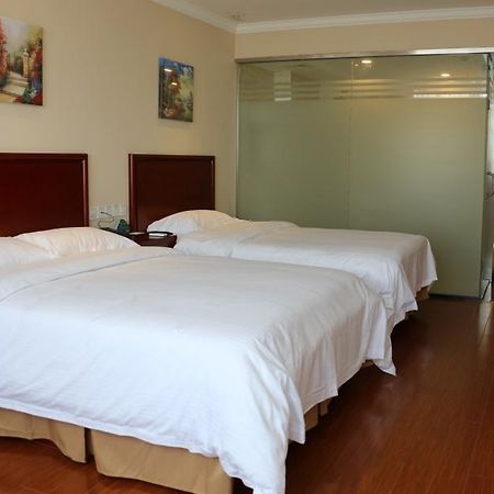 GreenTree Inn Tianjin Jinghai Jinqiao International Trade Center Bagian luar foto