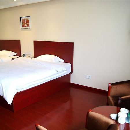 GreenTree Inn Tianjin Jinghai Jinqiao International Trade Center Bagian luar foto